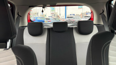 Toyota Yaris 1.5 VVT-i Icon Tech 5dr Petrol Hatchback